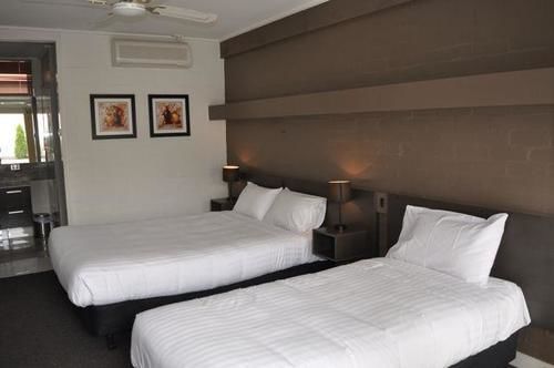 Brougham Arms Hotel Bendigo Bagian luar foto